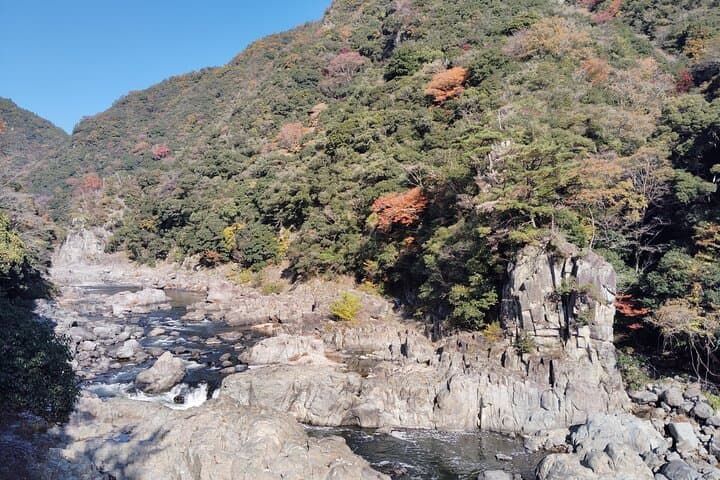 Near Osaka: Secret Abandoned Railway Gorge Hike — photo 6