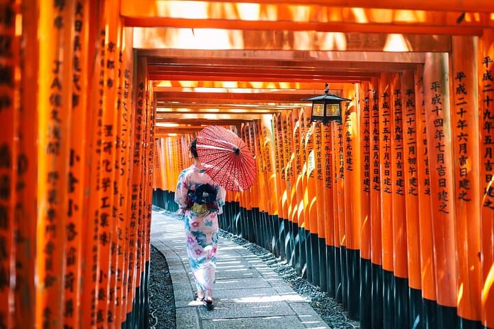 Kyoto: Fushimi Inari Taisha, Kiyomizu-dera & Gion Private Tour — photo 1