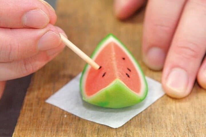 Kumamoto: Wagashi Confectionery Making Experience at TOMODACHIYA — photo 2