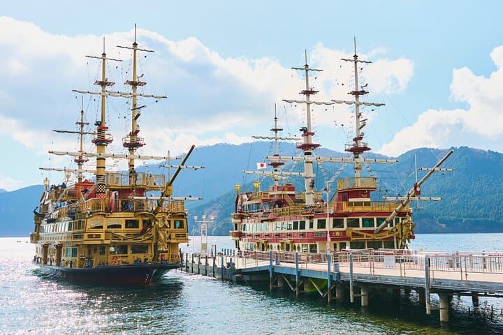 Tokyo: Mt. Fuji Cruise & Hakone Ropeway Day Trip by Bus — photo 15