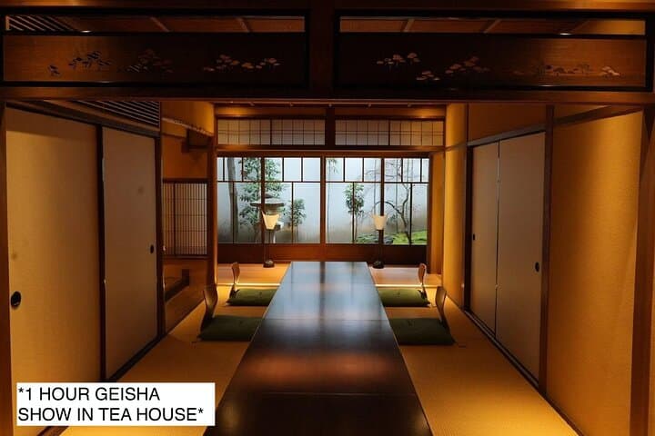 1 Hour Geisha Show in Kyoto — photo 2