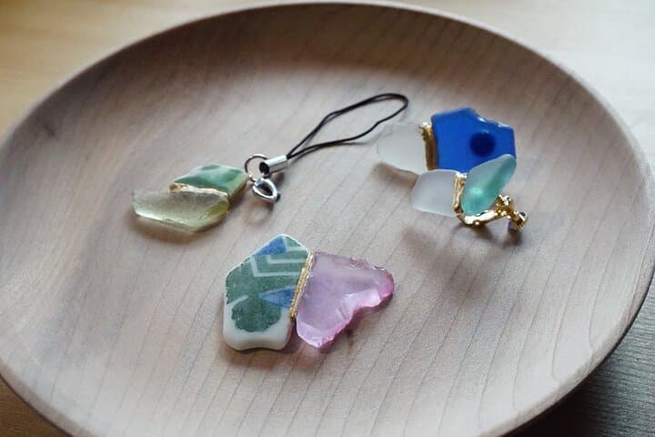 Asakusa 60 Min Kintsugi Style Accessory Workshop Kid friendly — photo 5