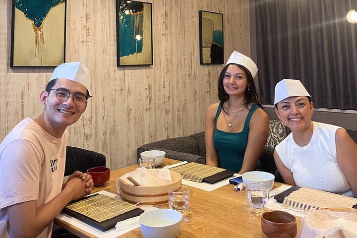 Private Sushi Making with a Sushi Master — photo 17