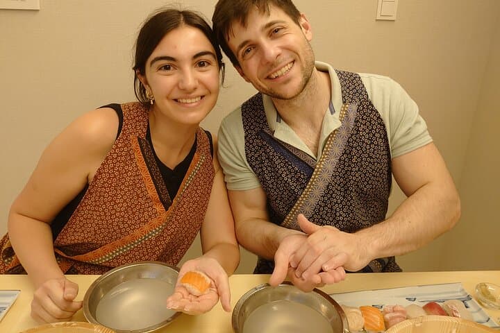 Authentic SUSHI Course Cooking Class — photo 3