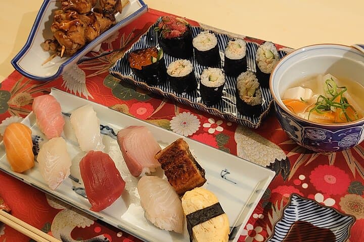 Authentic SUSHI Course Cooking Class — photo 5