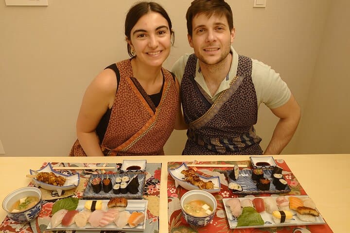 Authentic SUSHI Course Cooking Class — photo 4
