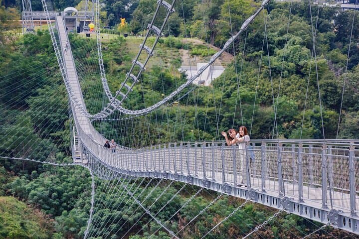 Osaka Japan’s Longest Suspension Bridge GODA BRIDGE Walk — photo 17