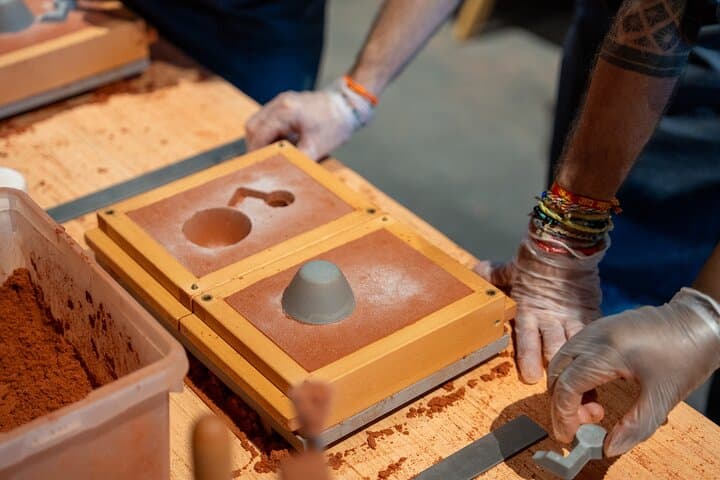 Shirakawa-go Private Day Trip and Metal Casting from Kanazawa — photo 5