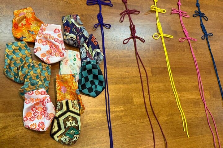 Experience Making a Samurai Amulet Scented Bag: "Kariroku" — photo 2