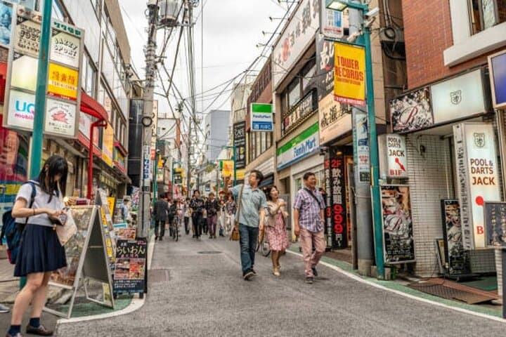 Tokyo Friendly Guided Tour Explore Trendy Spots in Shimokitazawa — photo 12