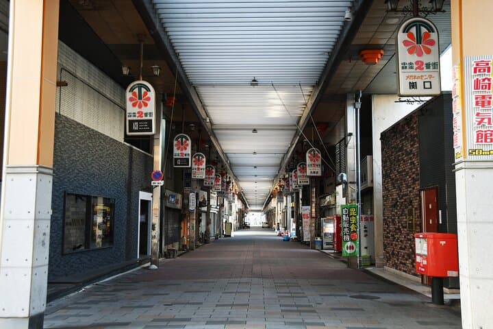 Takasaki Bar-Hopping Tour with Rooftop Bath Hotel Stay — photo 5