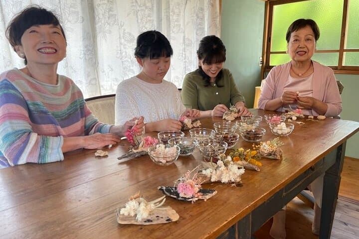 Bonsai Style Arrangement Workshop in Tokyo — photo 5