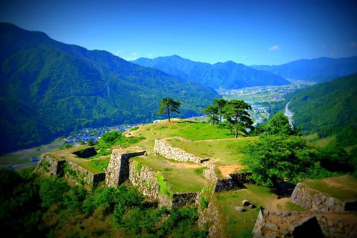 Hyogo: Takeda Castle “Castle in the Sky” Mountain Hiking Tour — photo 6
