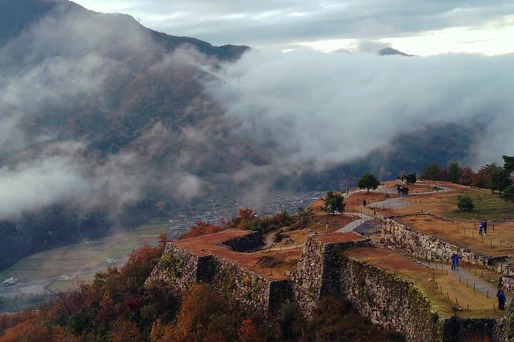 Hyogo: Takeda Castle “Castle in the Sky” Mountain Hiking Tour — photo 10