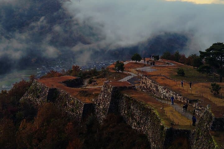 Hyogo: Takeda Castle “Castle in the Sky” Mountain Hiking Tour — photo 3
