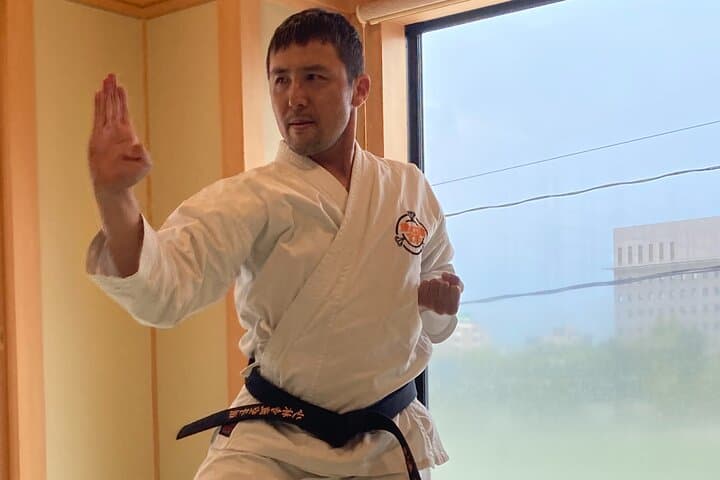Japanese Calligraphy and Karate Experience in Kagoshima — photo 10