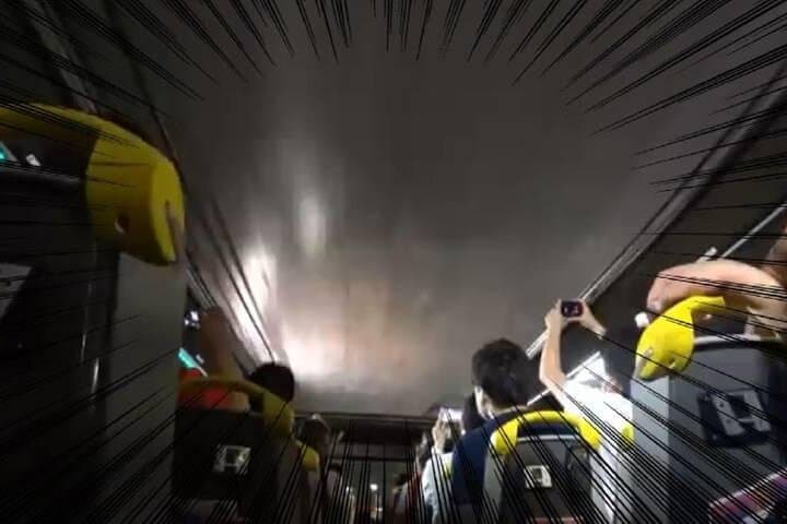 Tokyo Shutoko Expressway Night Open Top Bus Experience — photo 5