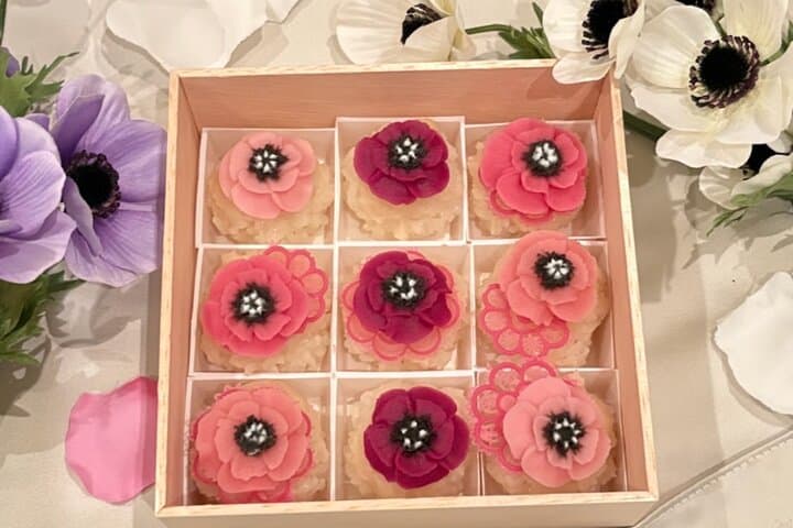 Wagashi Workshop: Japanese Sweets Ohagi with Anko Flowers — photo 5