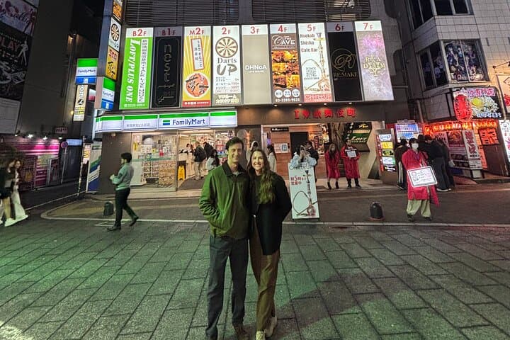 Shinjuku Izakaya Night Hopping Tour — photo 3