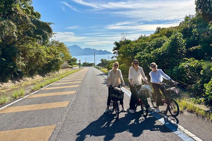 Hiroshima Islands by E Bike Cafés Coastlines and Local Life — photo 3