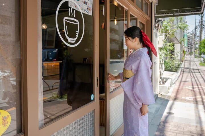 Japanese Onigiri Tasting Tour in Asakusa with Local Expert — photo 8