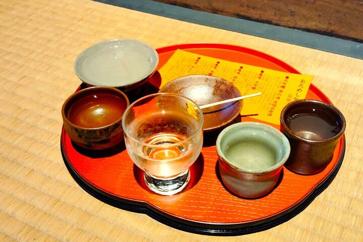 Hyogo: Tamba-Sasayama Sake Tasting Tour with Tamba Toji — photo 2