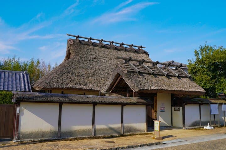 Hyogo: Sasayama Castle & Samurai Residence Guided Tour — photo 8