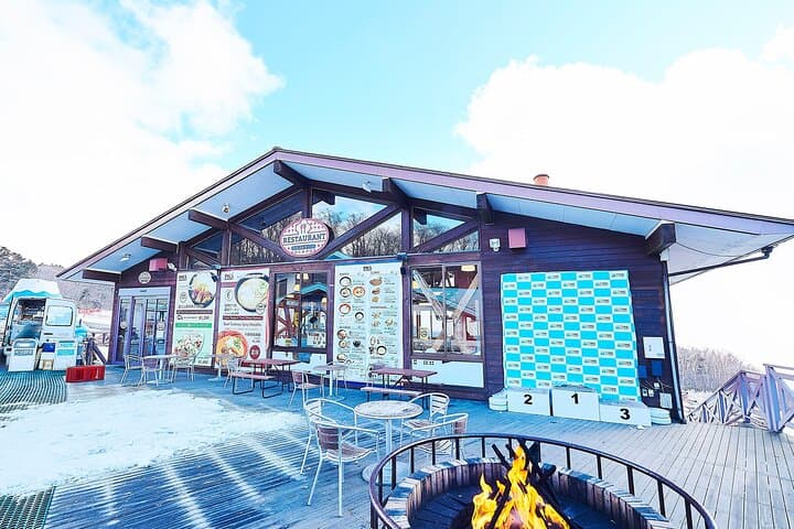 From Tokyo / Shinjuku: Fujiyama Snow Resort Yeti One Day Ski Trip — photo 19