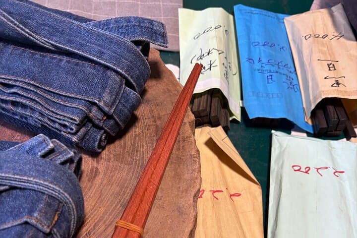 Craft Your Own Chopsticks with Wood Offcuts from Instruments — photo 4
