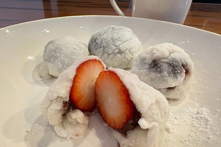 Authentic Japanese Confectionery Wagashi Making — photo 2