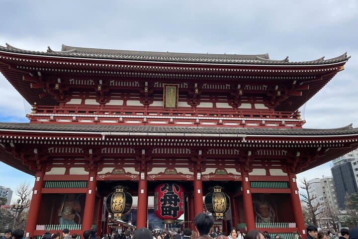 Tokyo Asakusa and Skytree Guided Walking Tour — photo 1
