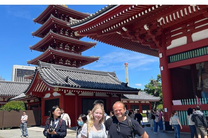Asakusa Afternoon Stroll with Dinner at a Hidden Gem Restaurant — photo 1