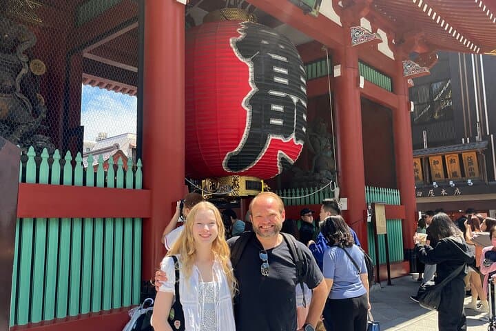 Asakusa Afternoon Stroll with Dinner at a Hidden Gem Restaurant — photo 2