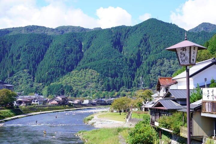 Hachiman Old Town, Snow Park and Hot Spring Day Trip in Nagoya — photo 8