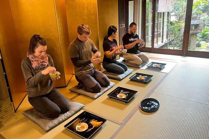 Private Kyoto Townhouse Hom Visit Sushi Cooking and Tea Ceremony — photo 7