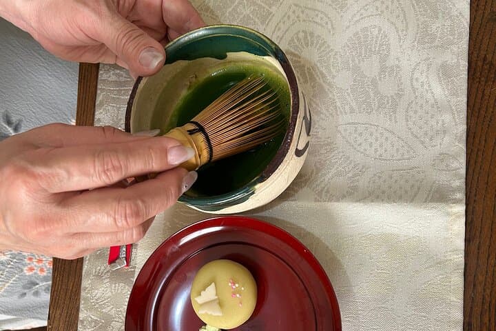 Osaka Private Tea Class with Picture Taking — photo 3