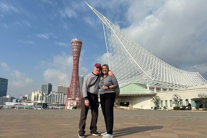 Kobe: 100% Personalized Tour with Local Student Guide — photo 2