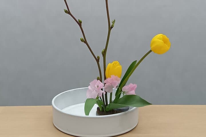 Ikebana: Experience Tokyo's Culture on Shared Art Class Tour — photo 4