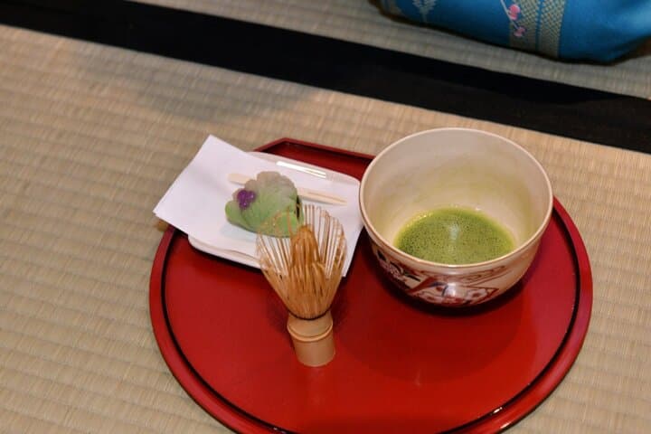 Kimono Tea Ceremony Experience at Kyoto Orizuruya Gion — photo 3