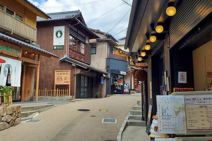 Kobe: Arima Onsen Foodie Stroll and Cultural Exploration — photo 2