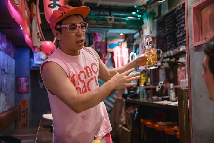 Tokyo Shibuya Crazy Entertainment Bar Experience with Local Guide — photo 2