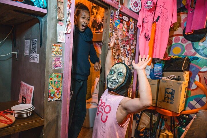 Tokyo Shibuya Crazy Entertainment Bar Experience with Local Guide — photo 5