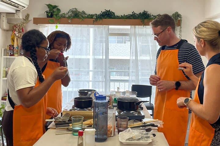 Cooking Ramen&Gyoza/KatsuCurry/Bento/Okonomiyaki+Store Tour@Osaka — photo 2
