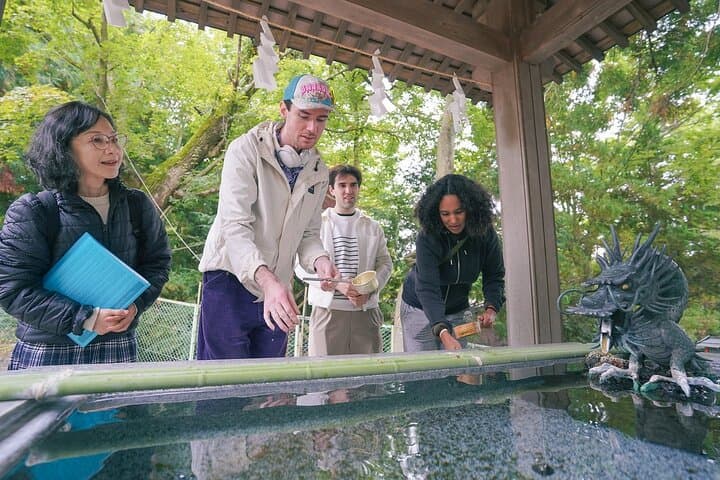 Cultural Lakeside Walk at Mt. Fuji Sake Snacks and Crafts — photo 2