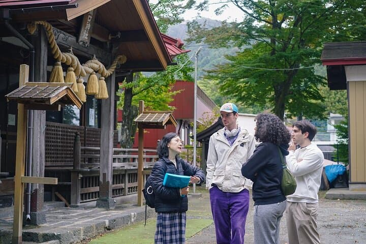 Cultural Lakeside Walk at Mt. Fuji Sake Snacks and Crafts — photo 6
