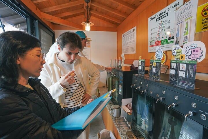 Cultural Lakeside Walk at Mt. Fuji Sake Snacks and Crafts — photo 19