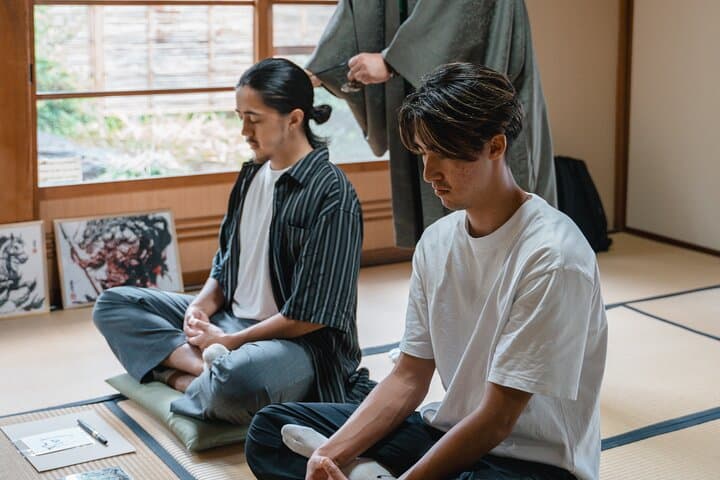 Tokyo Zen Meditation, Calligraphy, and Tea Experience — photo 1