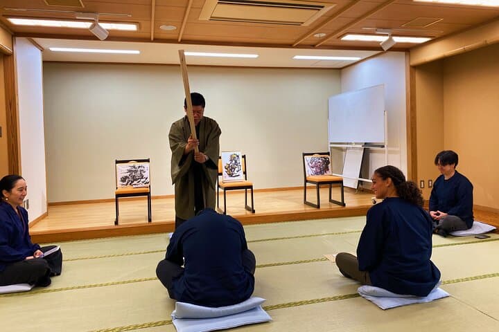Tokyo Zen Meditation, Calligraphy, and Tea Experience — photo 2