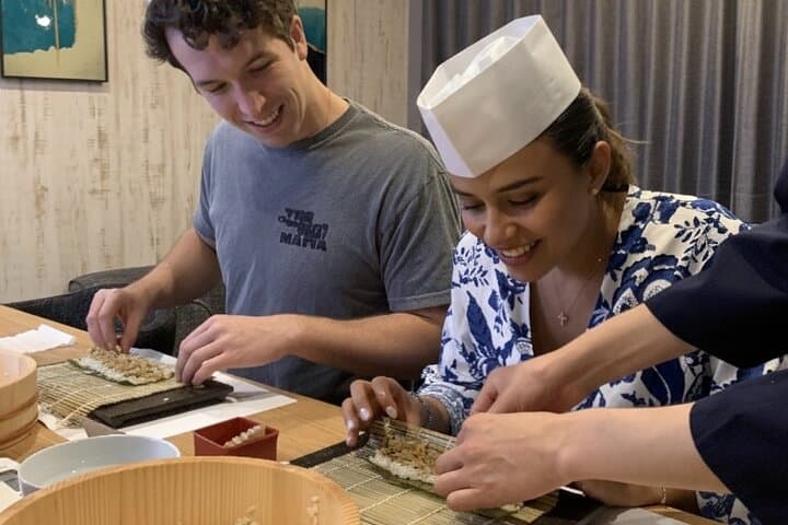 Private Sushi Making with a Sushi Master — photo 16