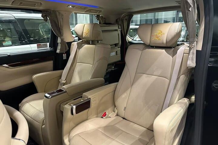 New Chitose Airport Chauffeur Service, Private Transfer, Pick up. — photo 11